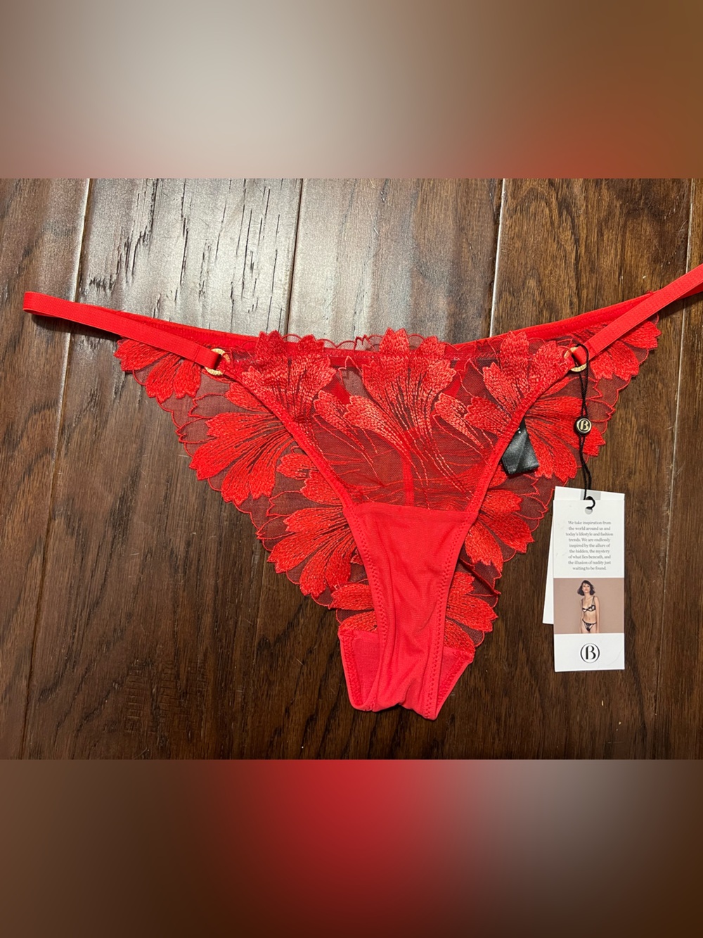 Bluebella Colette Panty Tomato Red
Size 10 Large, MSRP $30 - Picture 3 of 7